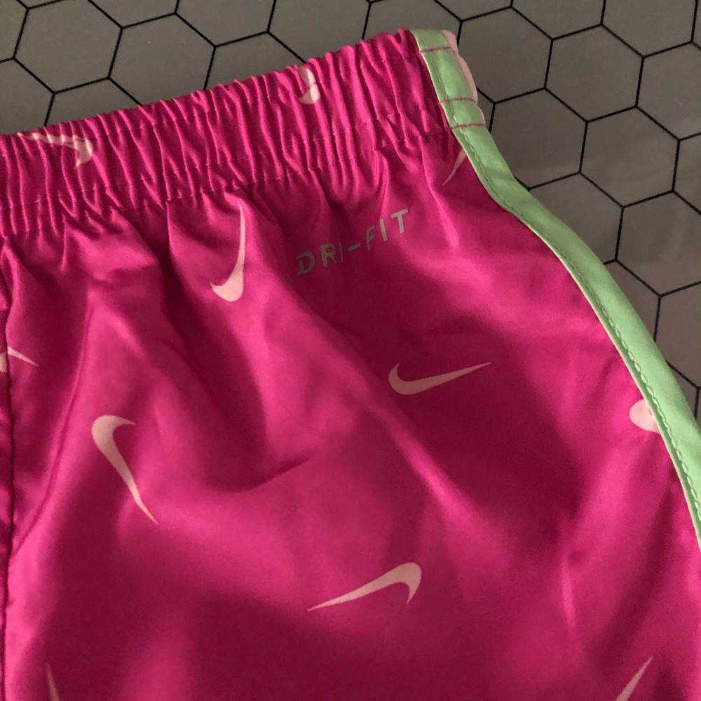 Nike Dri-Fit 2-piece set - NEW - Picture 7 of 9